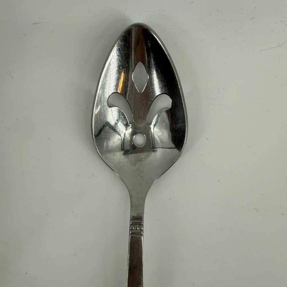 Oneida Danish Court Stainless Serving Spoon Tablespoon Flatware Silverware‎
